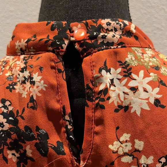 Beautiful colors woman blouse - Picture 6 of 6